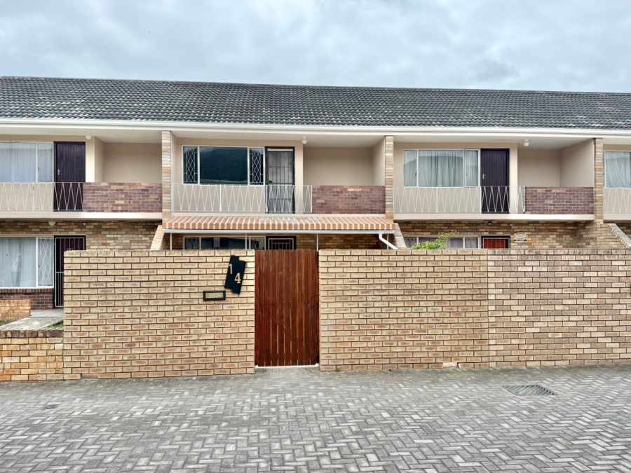 2 Bedroom Property for Sale in Kabega Park Eastern Cape